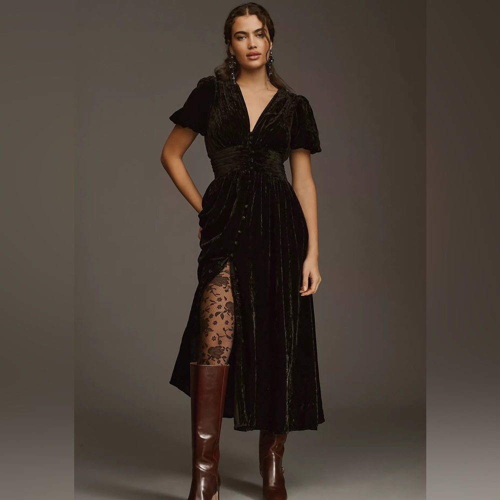 Anthropologie The Katerina Button-Front Dress: Velvet Edition, Size 4